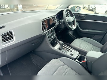 Used SEAT Ateca 2024 for sale - 75679736: Photo