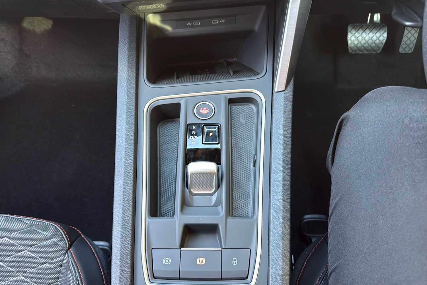 Used SEAT Leon 2025 for sale - 77681632: Photo 26