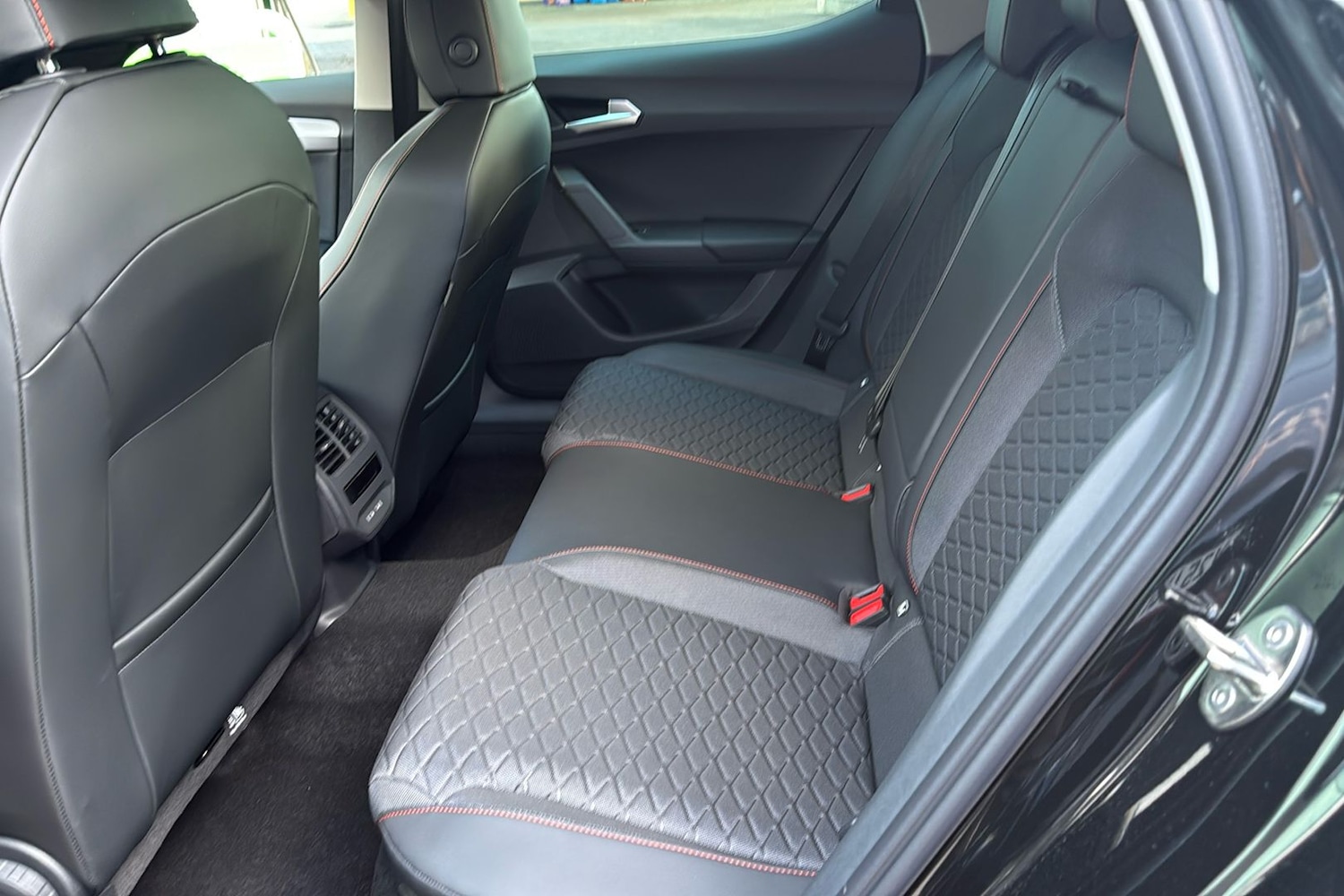 Used SEAT Leon 2025 for sale - 77681632: Photo 5