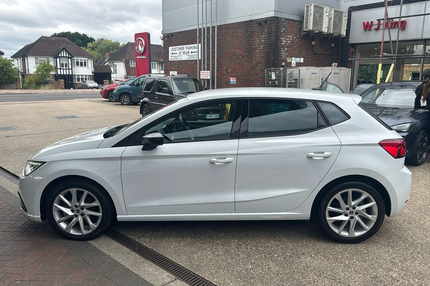 Vehicle 27