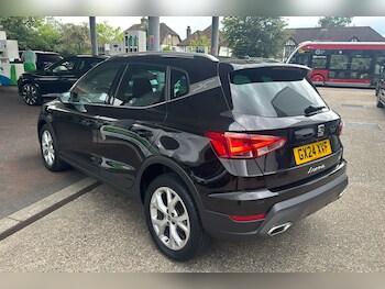 Used SEAT Arona 2024 for sale - 75277031: Photo