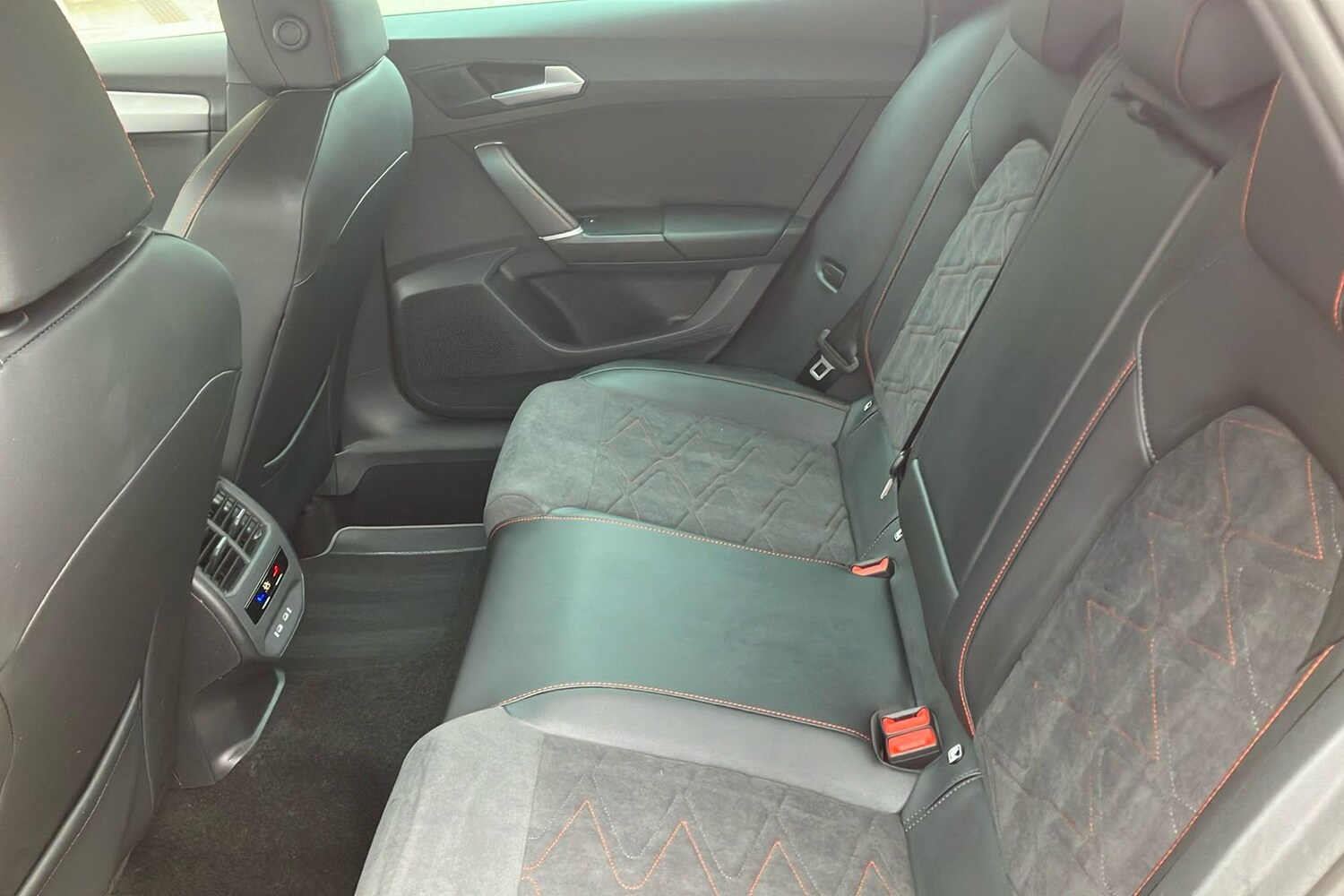 Used SEAT Leon 2023 for sale - 76305022: Photo 5