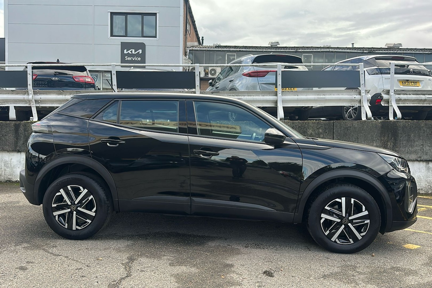 Used Peugeot 2008 2024 for sale - 76492020: Photo 6