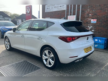 Used SEAT Leon 2025 for sale - 75482781: Photo