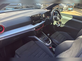 Used SEAT Arona 2023 for sale - 76034416: Photo