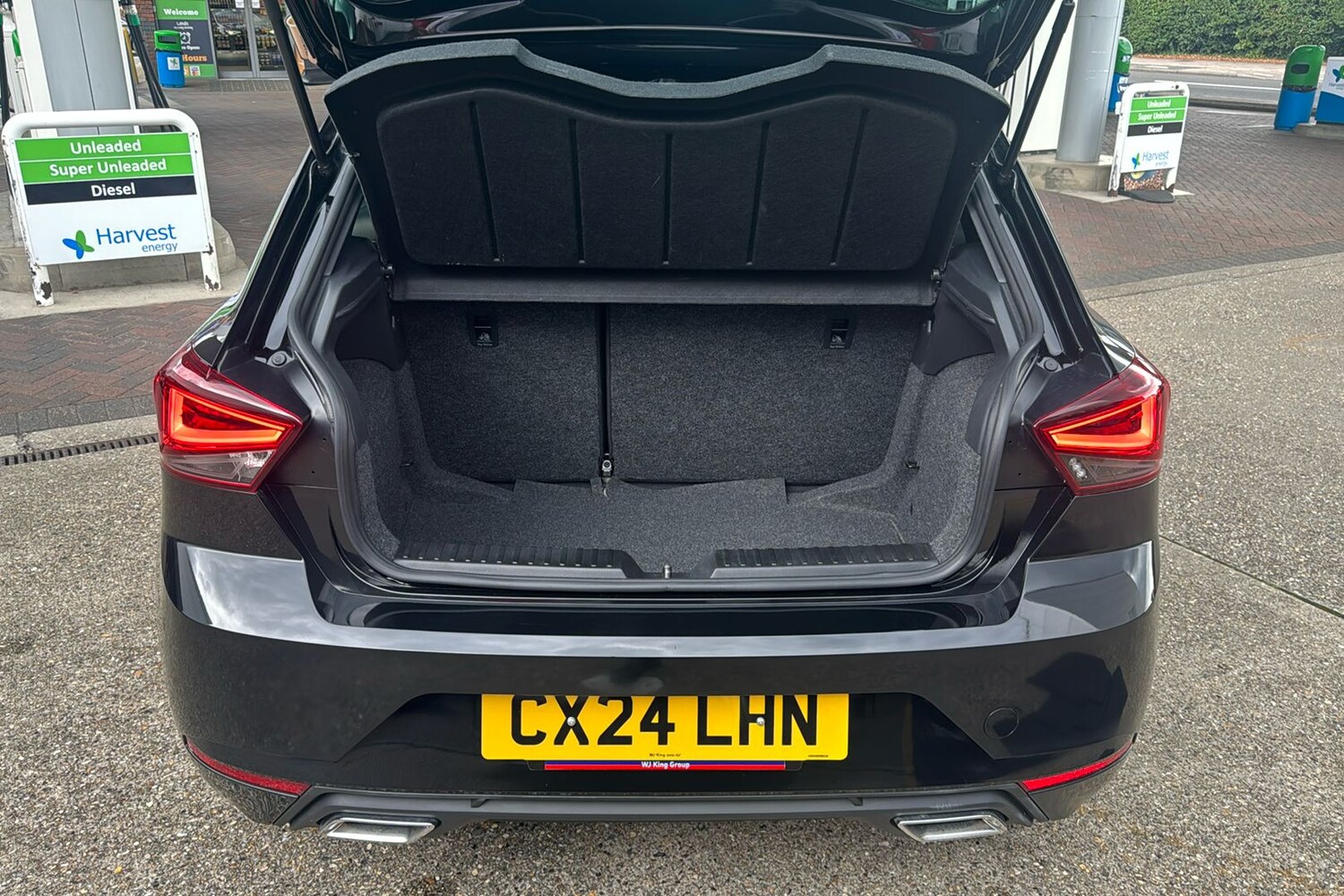 Vehicle 28