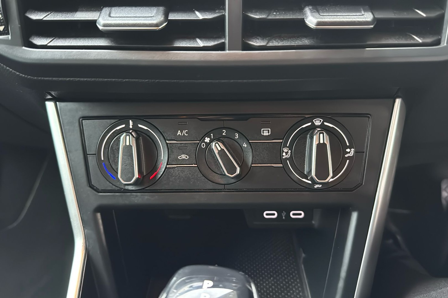 Used Volkswagen Polo 2023 for sale - 77392501: Photo 15