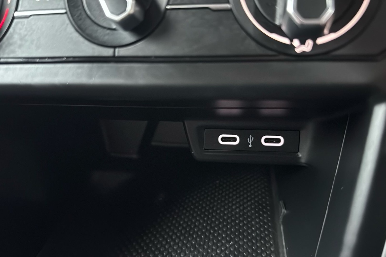 Used Volkswagen Polo 2023 for sale - 77392501: Photo 40