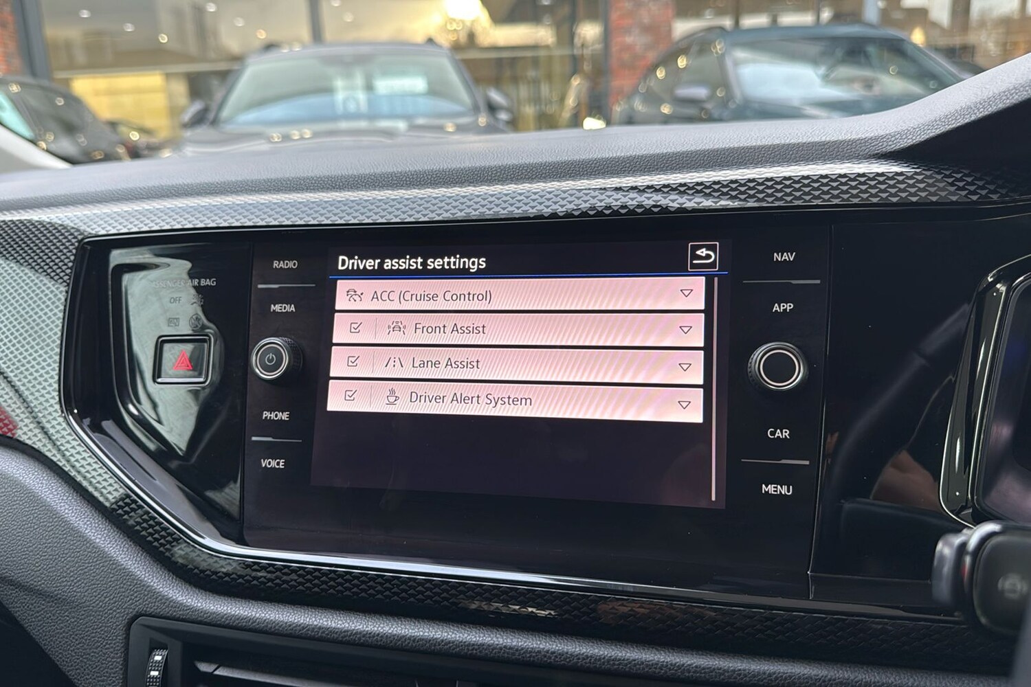 Used Volkswagen Polo 2023 for sale - 77392501: Photo 42