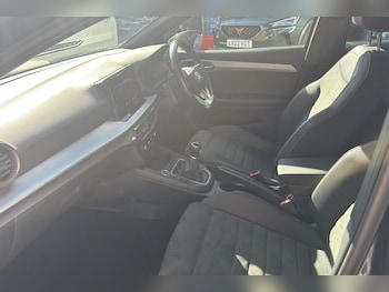 Used SEAT Ibiza 2024 for sale - 79595199: Photo