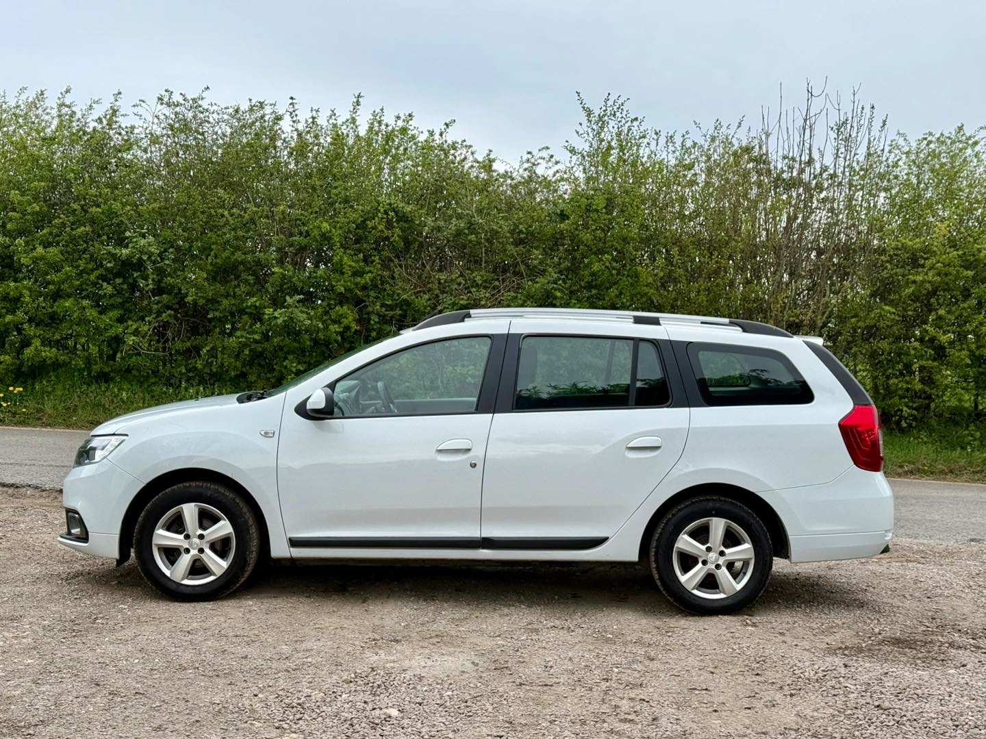 Used Dacia Logan MCV 2017 for sale - 78180152: Photo 14