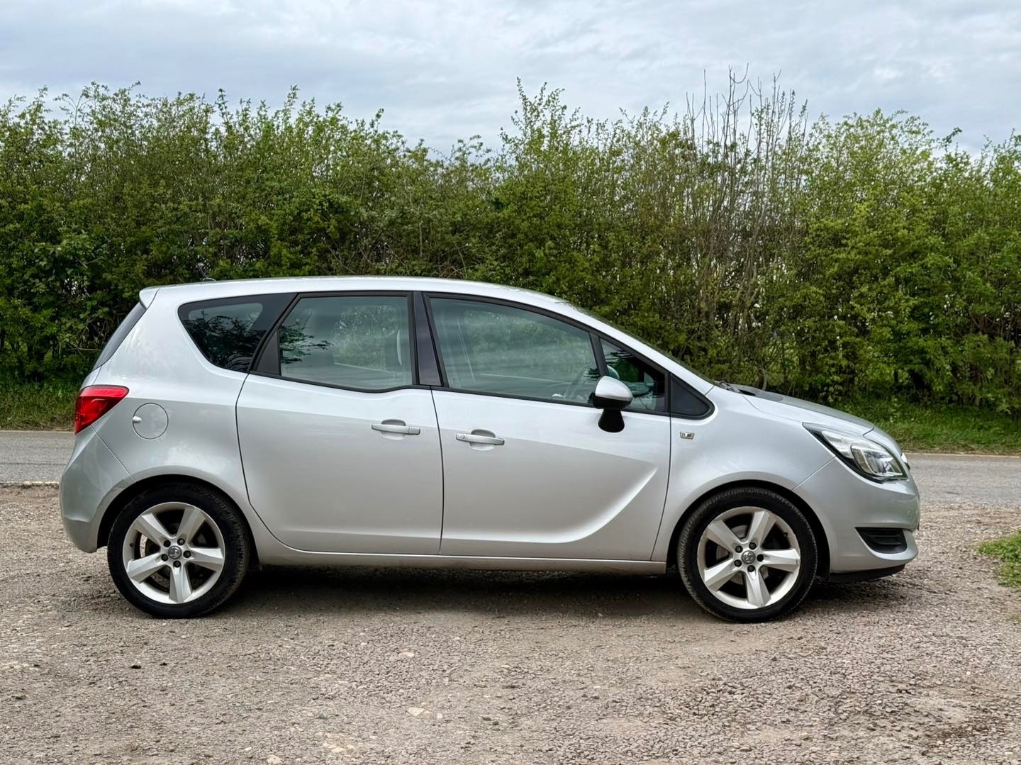 Used Vauxhall Meriva 2015 for sale - 78180592: Photo 4