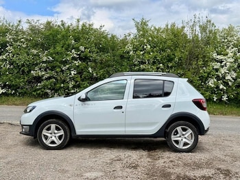 Used Dacia Sandero Stepway 2016 for sale - 78545956: Photo