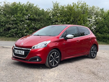 Used Peugeot 208 2018 for sale - 78555728: Photo