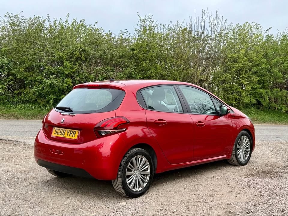 Used Peugeot 208 2018 for sale - 78180444: Photo 5