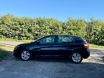 Used Peugeot 308 2016 for sale - 78445535: Photo