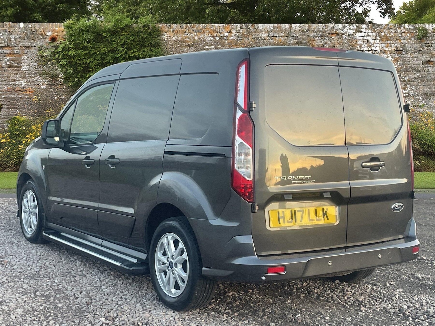 Used Ford Transit Connect 2017 for sale - 76658746: Photo 4