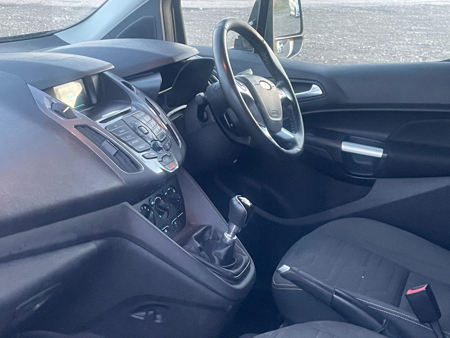 Used Ford Transit Connect 2017 for sale - 76658746: Photo 7