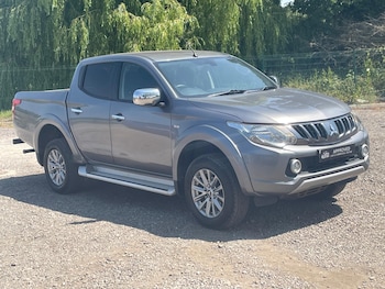 Mitsubishi - L200