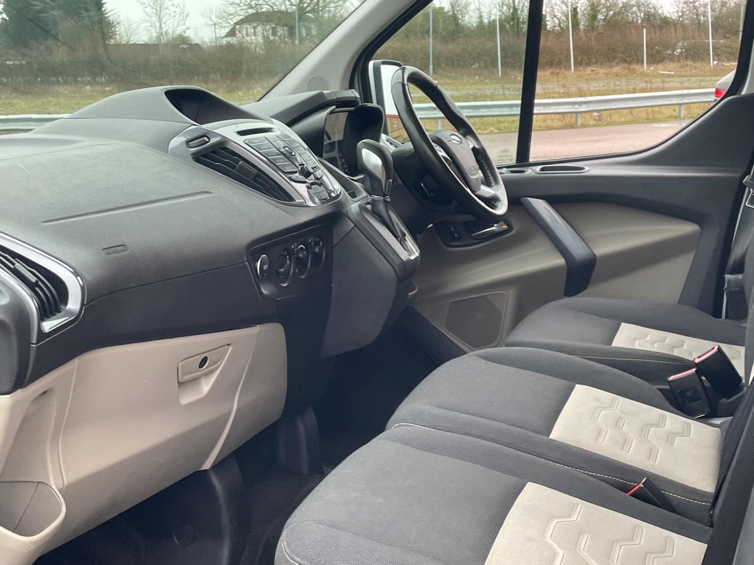 Used Ford Transit Custom 2018 for sale - 77143994: Photo 17