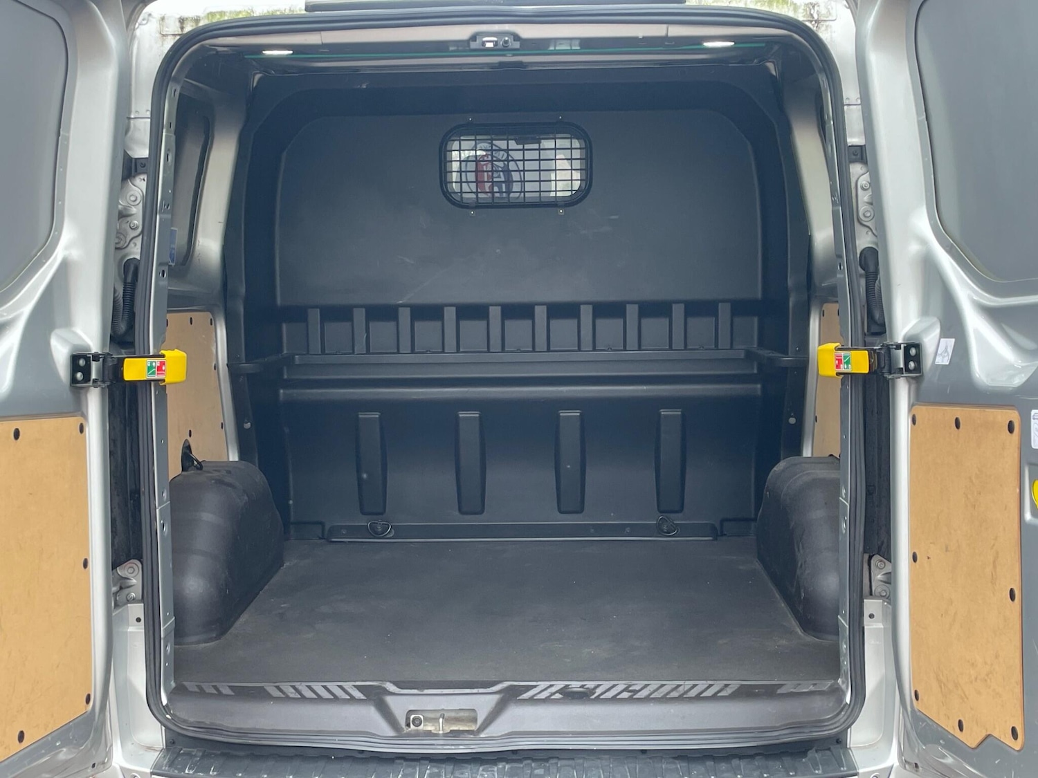 Used Ford Transit Custom 2018 for sale - 77143994: Photo 19