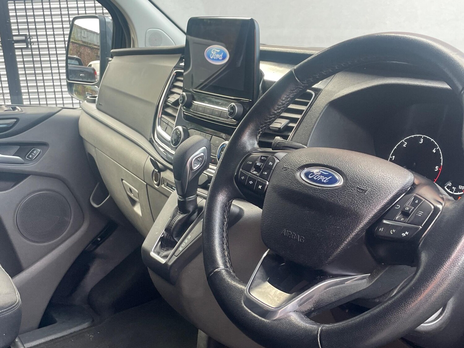 Used Ford Transit Custom for sale - 76689858: Photo 13