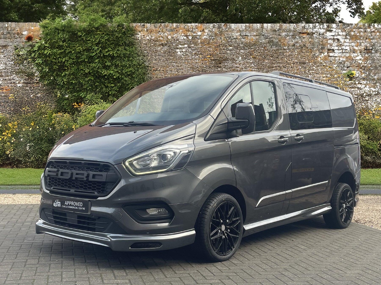 Used Ford Transit Custom for sale - 76689858: Photo 2