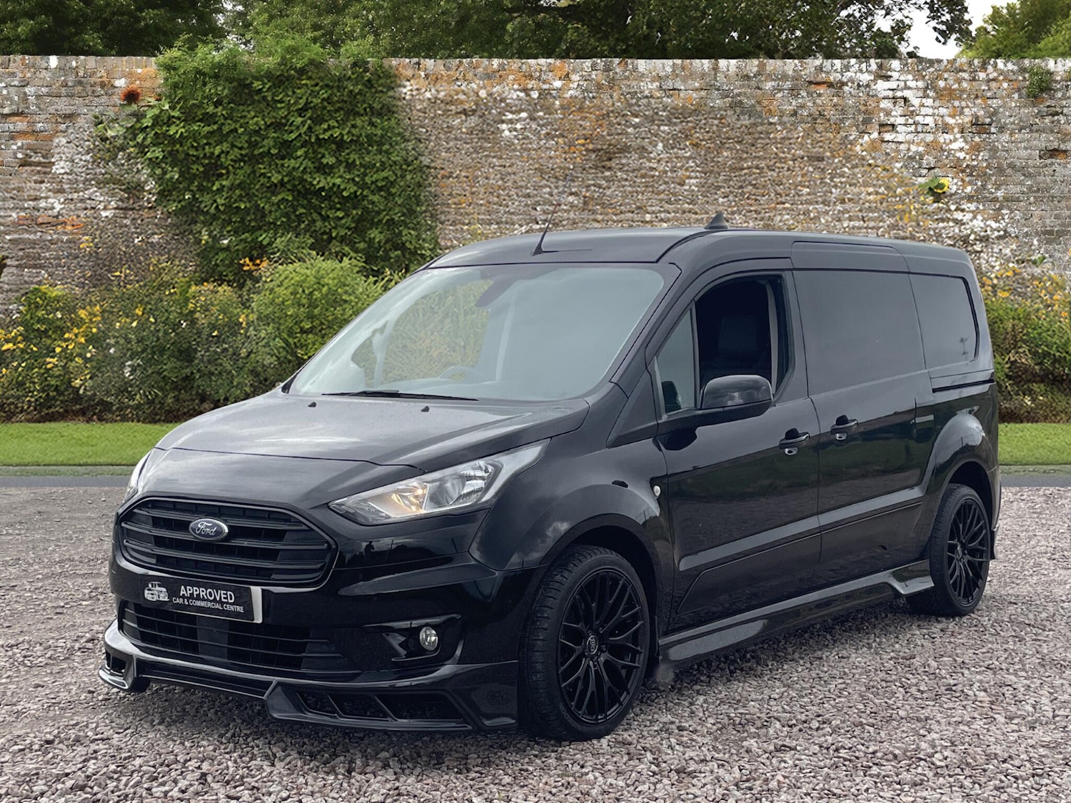 Used Ford Transit Connect 2023 for sale - 76823782: Photo 2