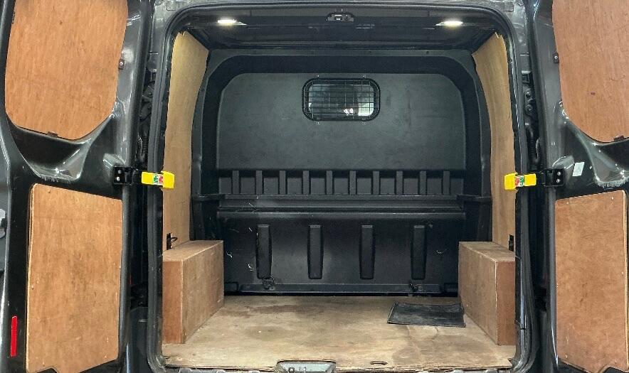 Used Ford Transit Custom 2017 for sale - 77839083: Photo 5