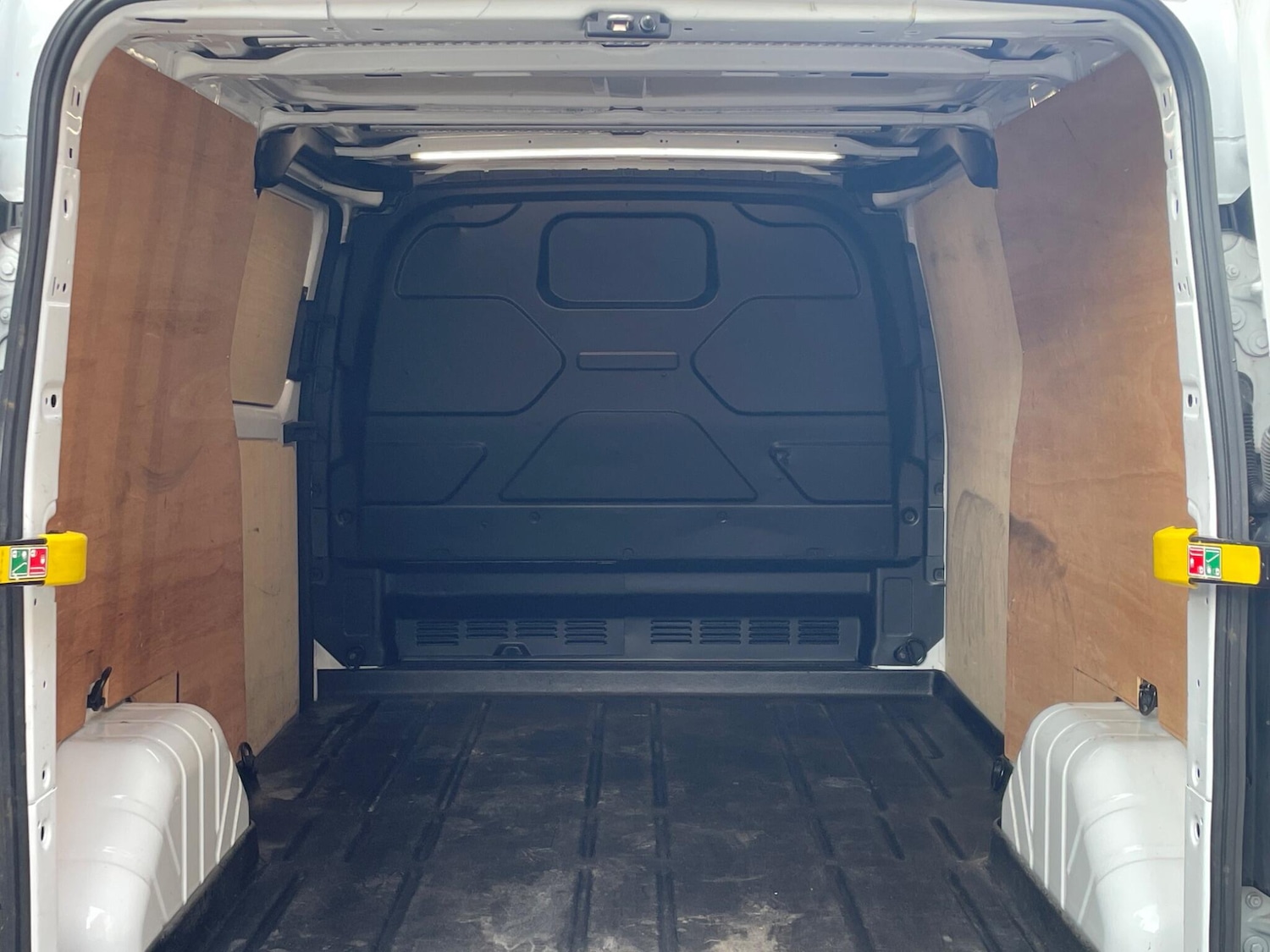 Used Ford Transit Custom 2023 for sale - 76337691: Photo 10