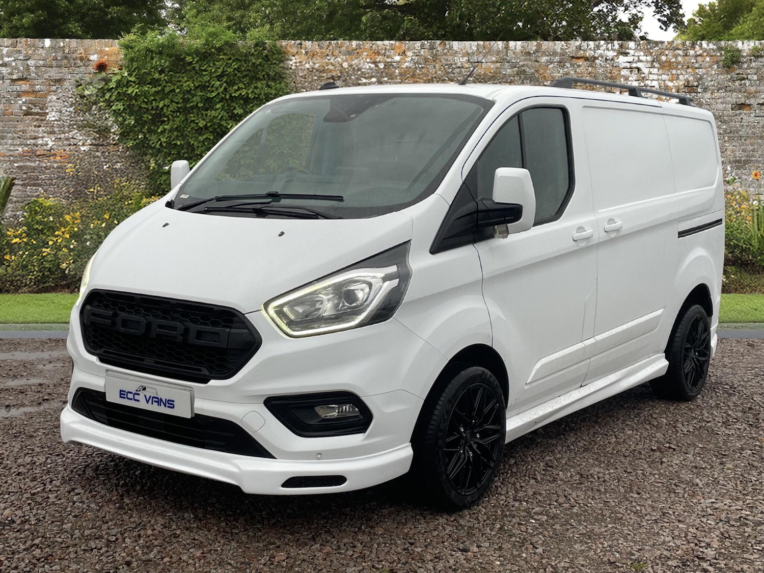 Used Ford Transit Custom 2023 for sale - 76138105: Photo 2