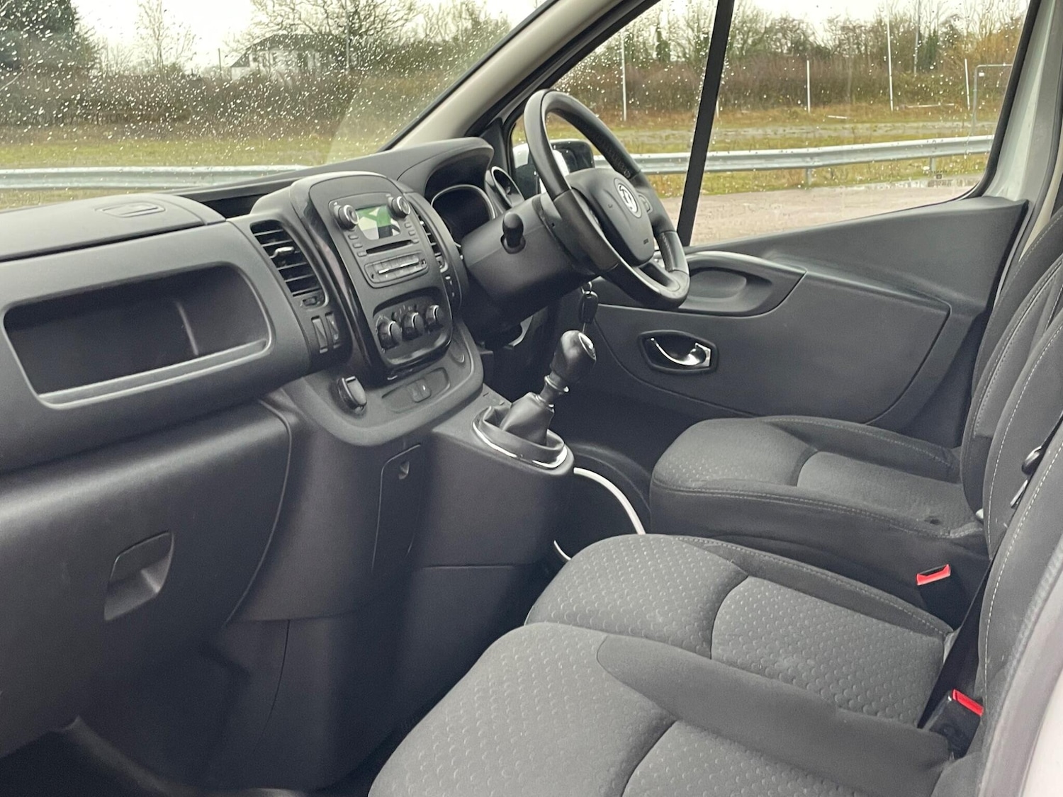 Used Vauxhall Vivaro 2015 for sale - 76953019: Photo 15