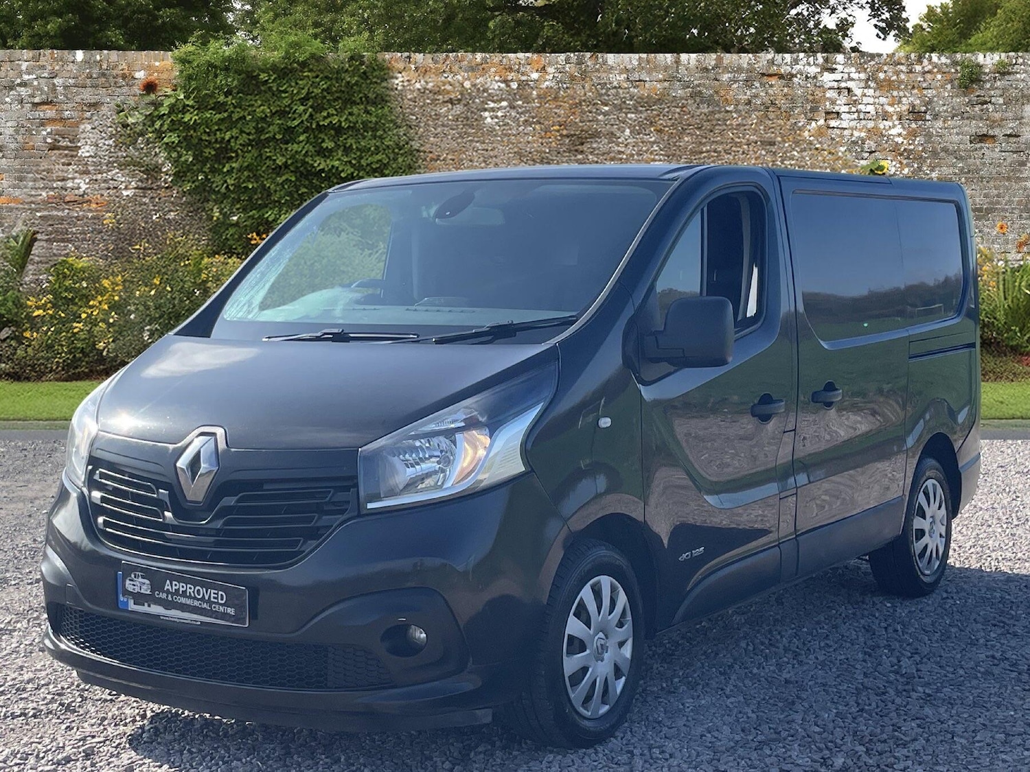 Used Renault Trafic 2017 for sale - 77753076: Photo 3