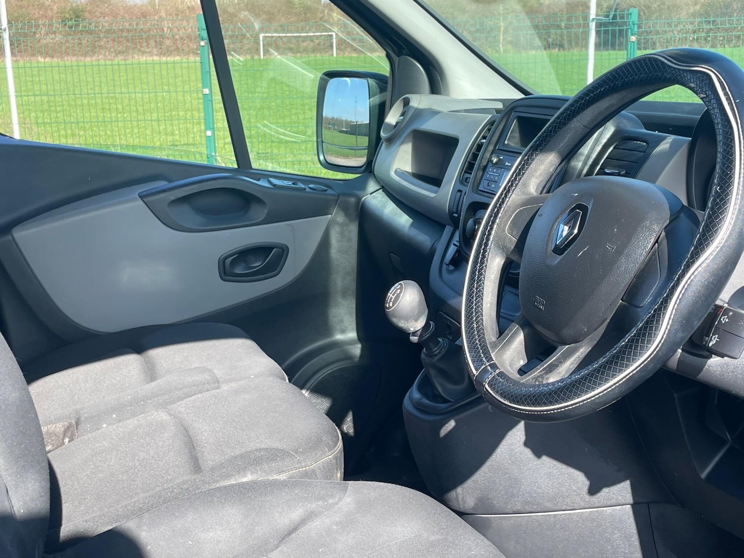 Used Renault Trafic 2017 for sale - 77753076: Photo 9