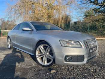 (09) - 4.2 V8 quattro Euro 4 2dr
