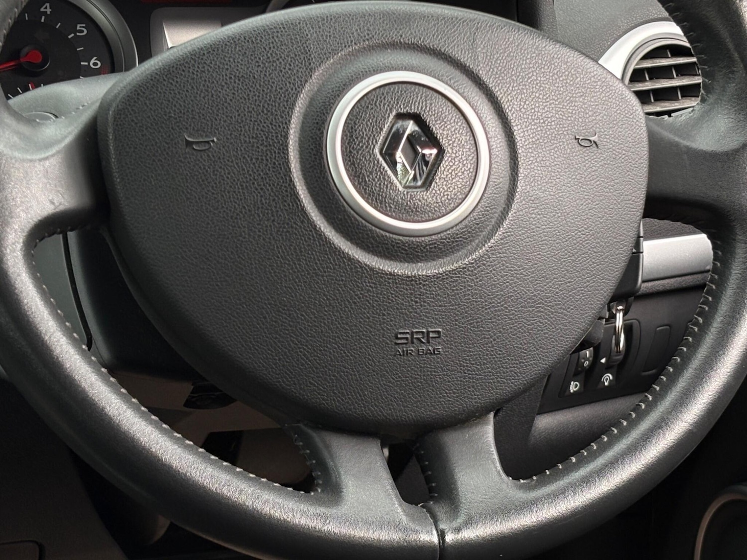 Used Renault Clio 2007 for sale - 78204965: Photo 15