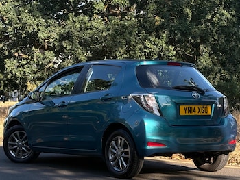 Used Toyota Yaris 2014 for sale - 79361643: Photo