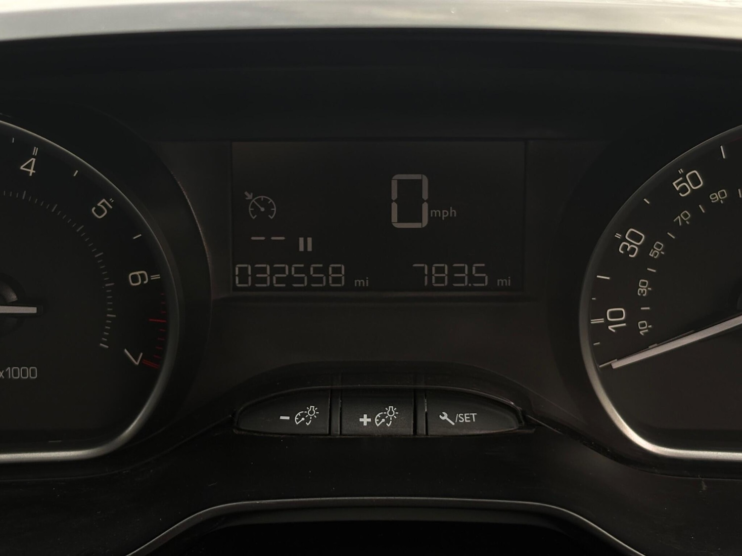 Used Peugeot 208 2019 for sale - 77882492: Photo 16