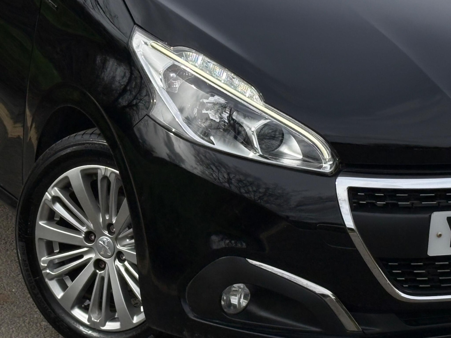 Used Peugeot 208 2019 for sale - 77882492: Photo 4