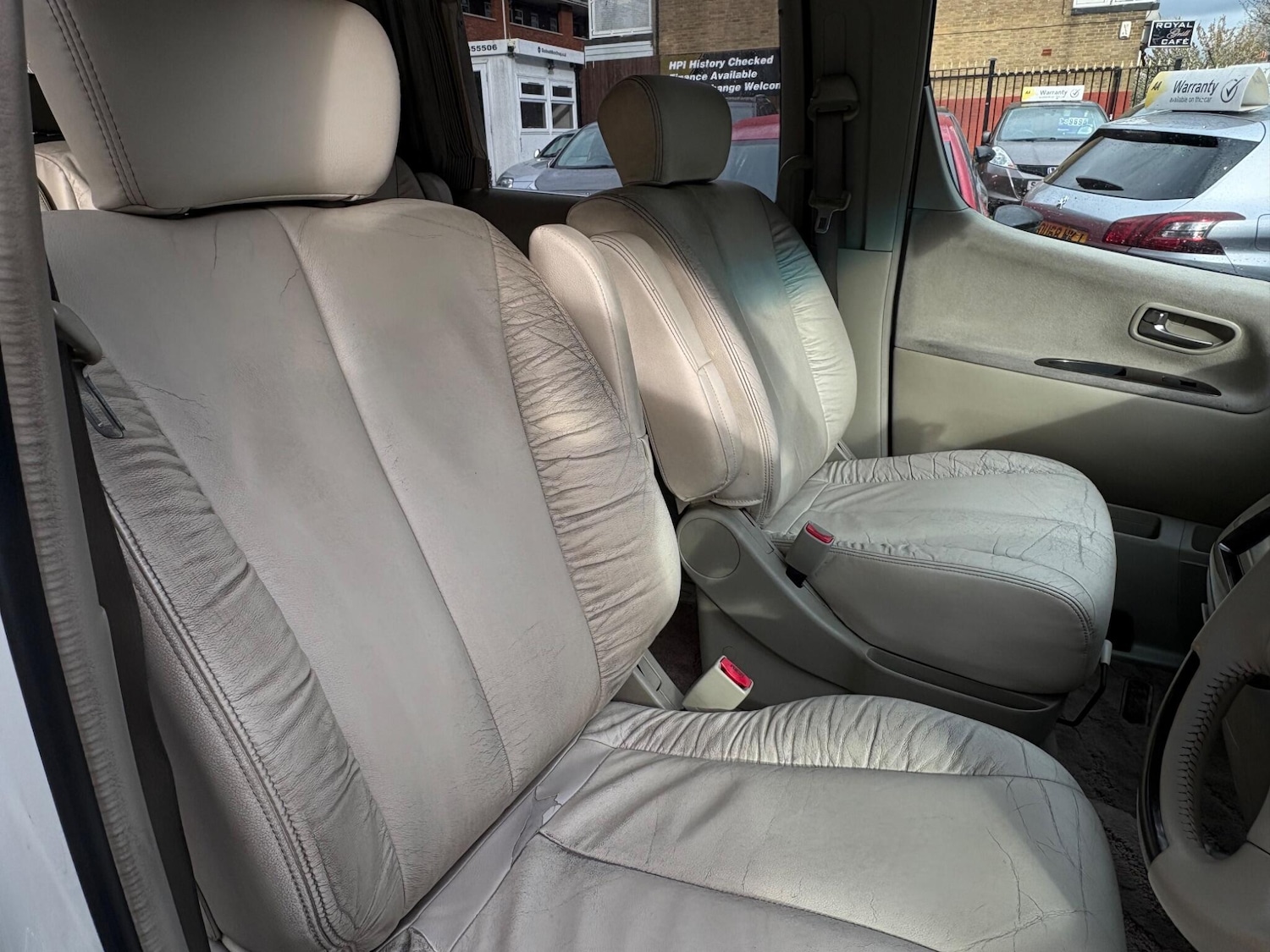 Used Nissan Elgrand 2017 for sale - 78204328: Photo 10