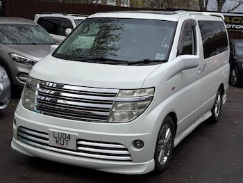 Nissan Elgrand feature image