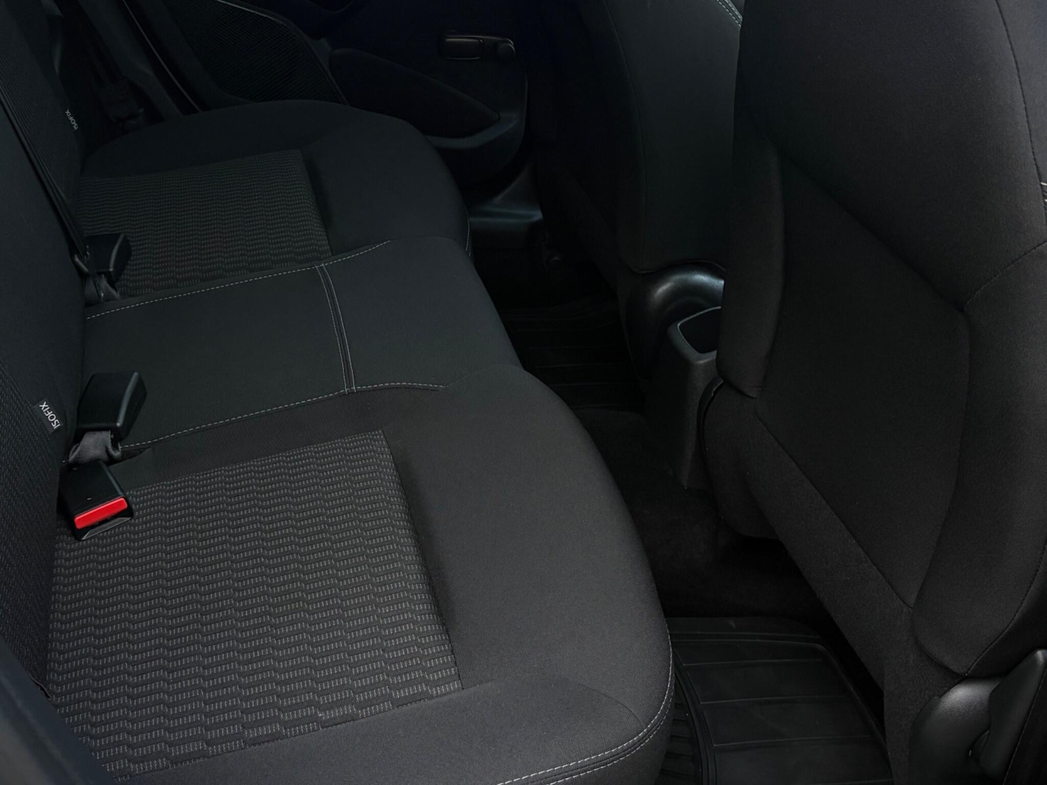 Used Peugeot 208 2015 for sale - 77892577: Photo 21