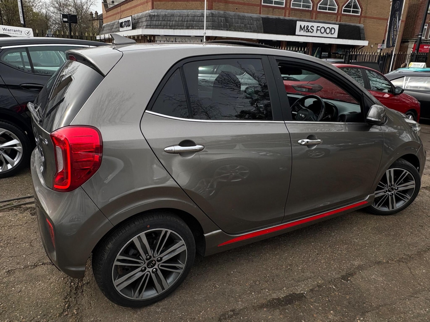 Used Kia Picanto 2018 for sale - 78062824: Photo 5