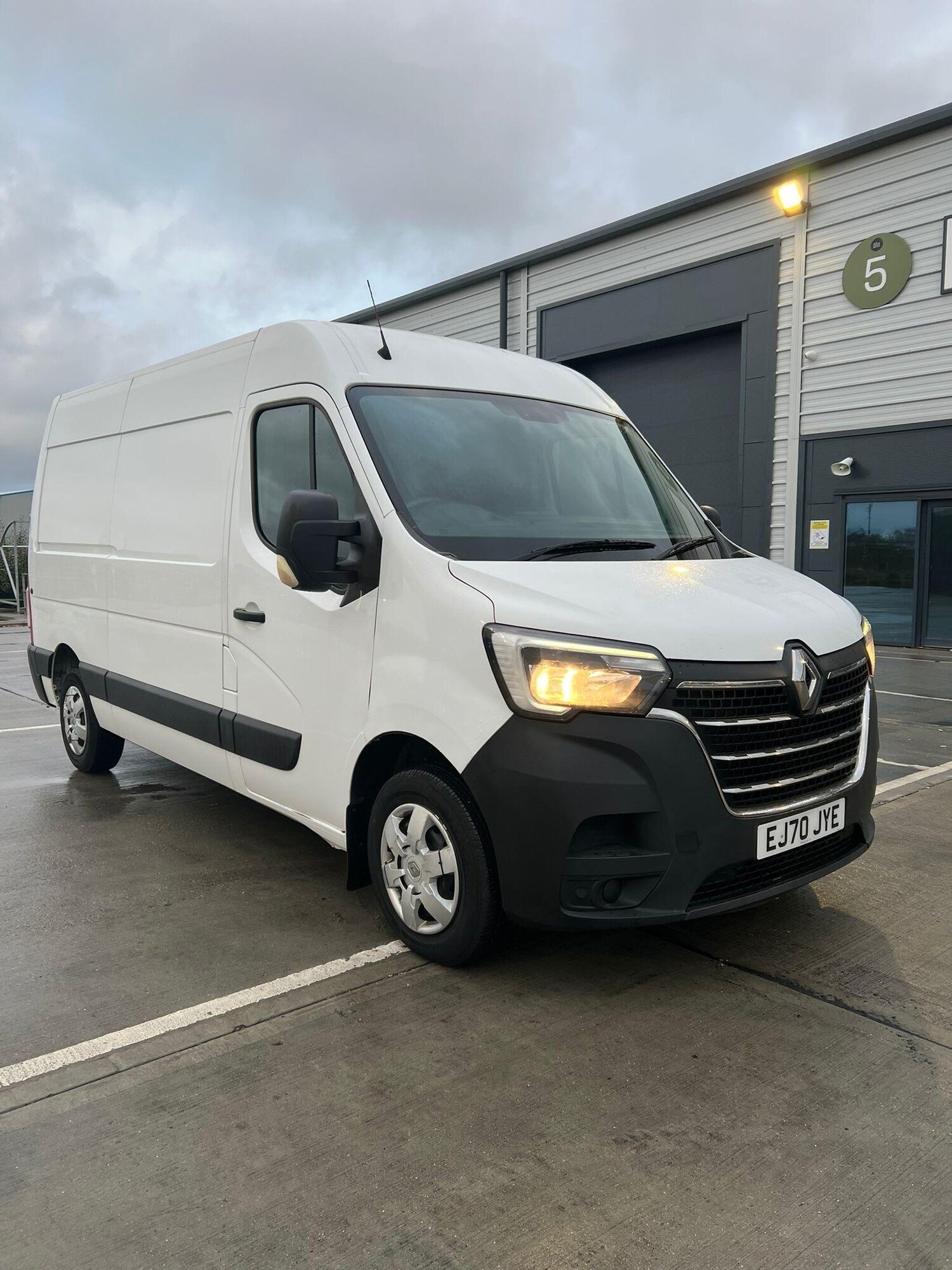 Used Renault Master for sale - 77808452: Photo 11