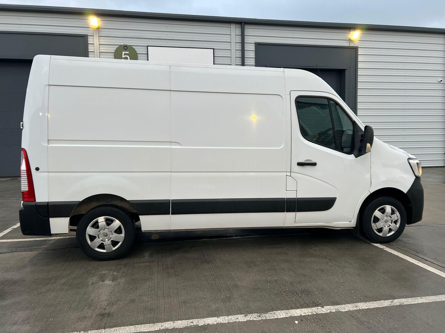 Used Renault Master for sale - 77808452: Photo 13