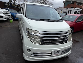 Used Nissan Elgrand 2017 for sale - 78086356: Photo