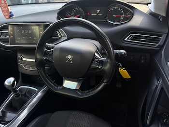 Used Peugeot 308 2018 for sale - 78548141: Photo