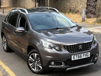 Used Peugeot 2008 2017 for sale - 79520342: Photo