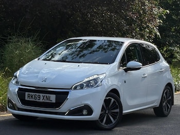 Used Peugeot 208 2019 for sale - 79509130: Photo