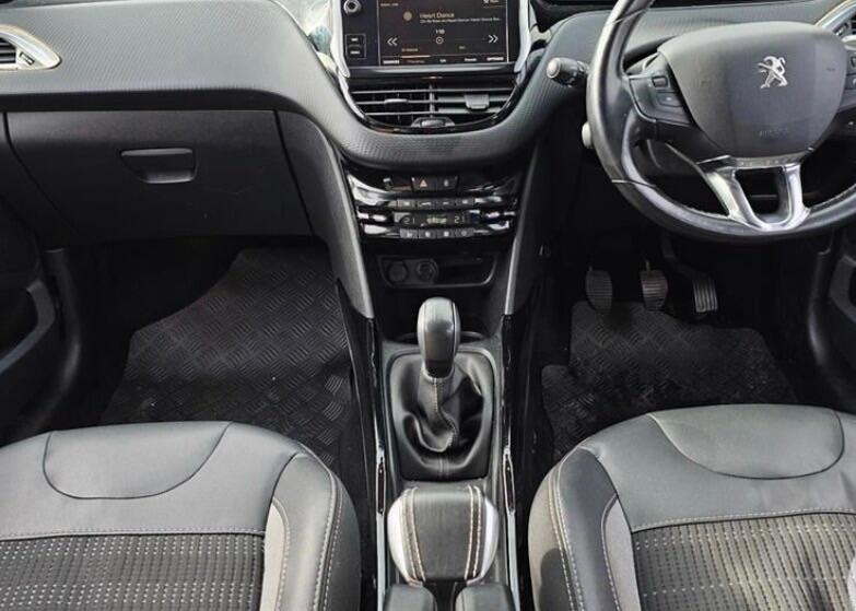 Used Peugeot 2008 for sale - 77909383: Photo 2